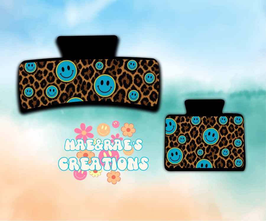 Happy Leopard Claw Clip