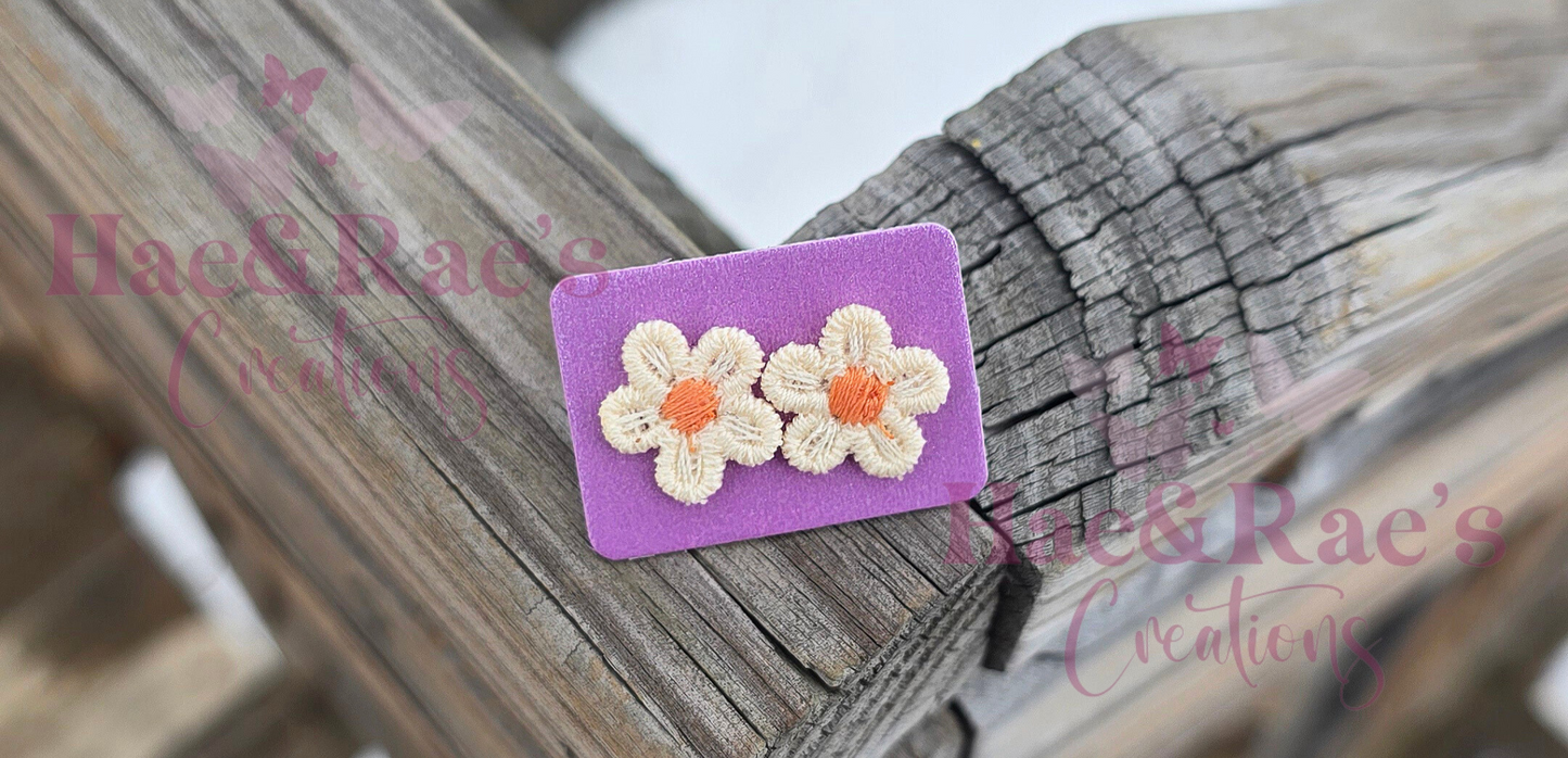 Dainty Daisy's