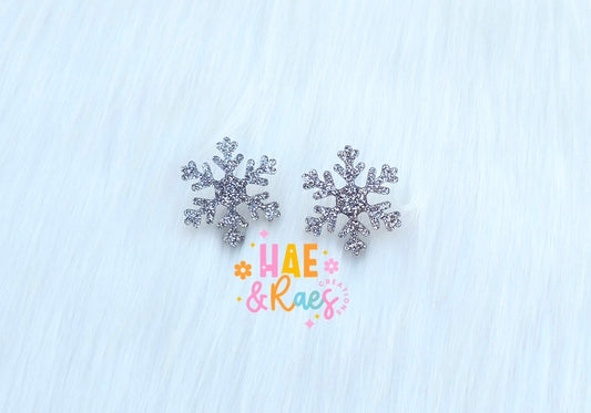 Sleighing in Snowflakes (Studs)