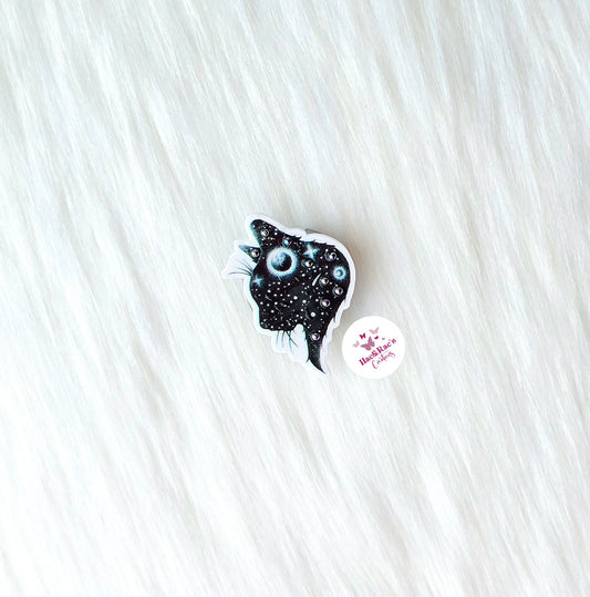 Crystaled Cat