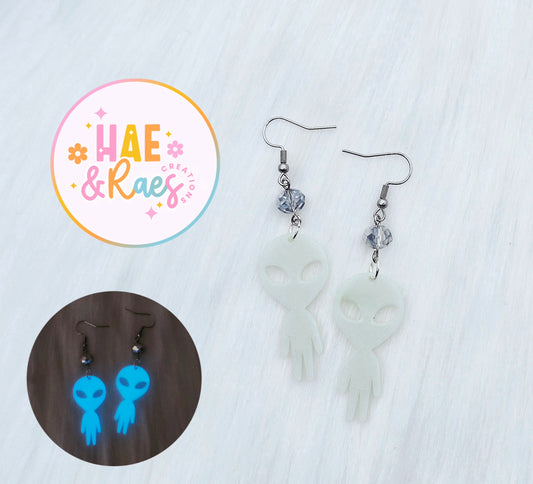 Glowing Alien Stacks (2 Styles)(Glow in the Dark)