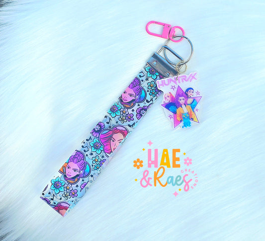 HUNTRI⚔️ Leather Bag Charm